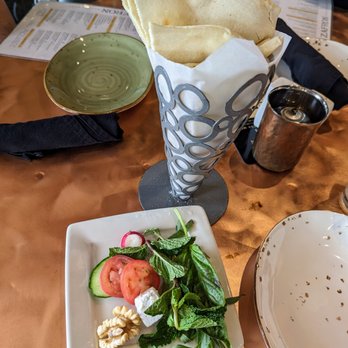 Zafron Restaurant - Complimentary pita bread, fresh raw veggies, cheese, and walnuts. Radish, cucumber, tomato, mint, basil, tarragon, feta. - Persian/Iranian Near Me - Sandy Springs, Georgia