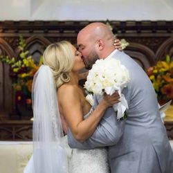 NJ Wedding Pros - Jonathan capturing their first kiss!
