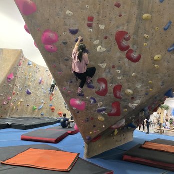 Boulderdash SFV - Rock Climbing Near Me - Chatsworth, California Boulderdash SFV - Rock Climbing Near Me - Chatsworth, California