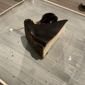 Basalt - Brunt cheesecake - New American Near Me - Honolulu, Hawaii Basalt - Brunt cheesecake - New American Near Me - Honolulu, Hawaii