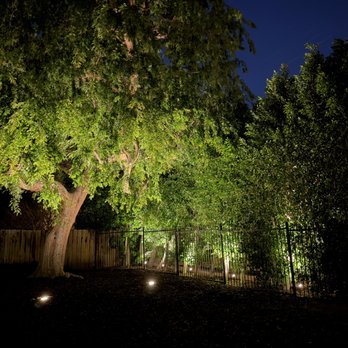 LA Voltage - Front yard. Beautiful design for tree and hedges. - Lighting Fixtures & Equipment Near Me - Canoga Park, California LA Voltage - Front yard. Beautiful design for tree and hedges. - Lighting Fixtures & Equipment Near Me - Canoga Park, California