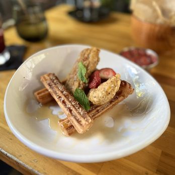 Pepe's Cantina - Churro and fried chicken - Mexican Near Me - Winter Park, Florida