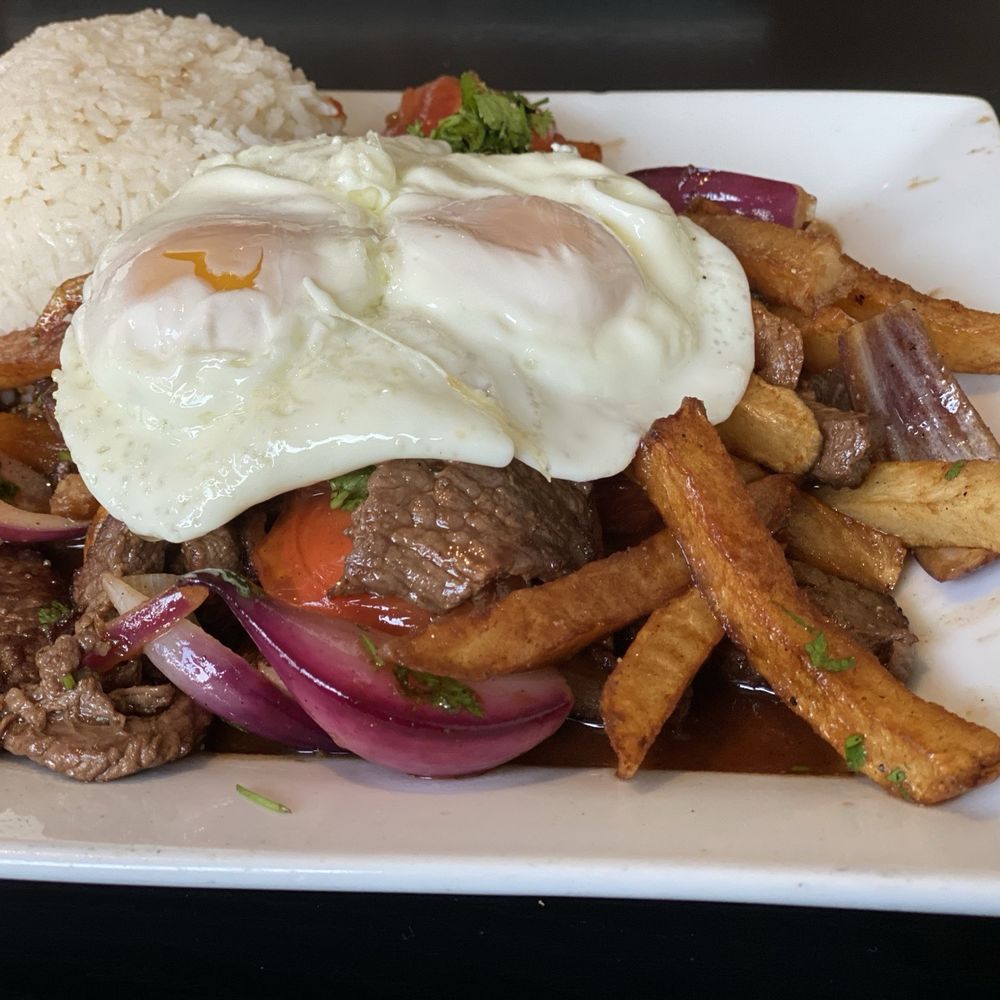 Mamita Peruvian Restaurant - Peruvian Near Me - Glendale, California