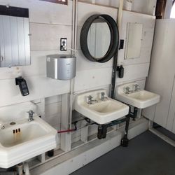 Saco River Hideaway Campground - Bathroom