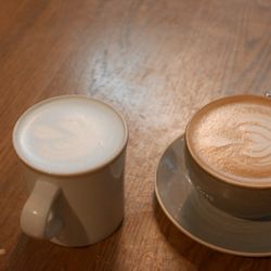 Sunday Morning Bakehouse - Lavender London fog and dirty chai latte