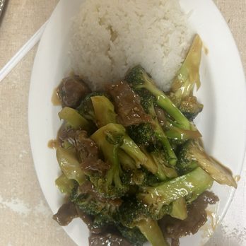 China Village - Beef with Broccoli and steamed Steam Rice. - Cantonese Near Me - Stockton, California China Village - Beef with Broccoli and steamed Steam Rice. - Cantonese Near Me - Stockton, California