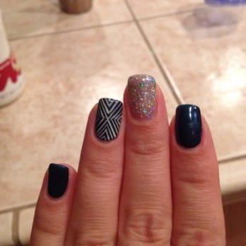 Lovely Nails - 14 day old manicure! Still looks great - Nail Salons Near Me - Lincoln, California Lovely Nails - 14 day old manicure! Still looks great - Nail Salons Near Me - Lincoln, California