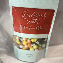 Wonderland Sips Sweets Scoops - Freeze Dried Cheshire Crunch Bites.