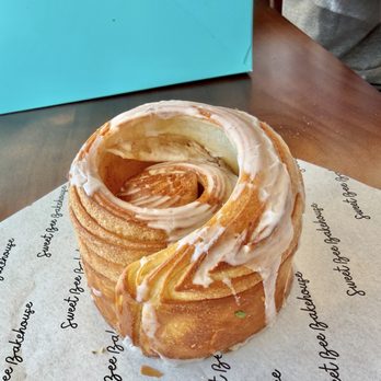 Sweet Bee Bakehouse - Cinnamon roll ($6)-- croissant with vanilla bean glaze - Custom Cakes Near Me - Pearland, Texas Sweet Bee Bakehouse - Cinnamon roll ($6)-- croissant with vanilla bean glaze - Custom Cakes Near Me - Pearland, Texas