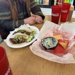 La Super Torta - Tacos and chips & queso