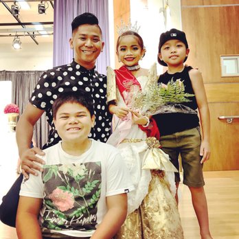 La Vina Middle School - My God kids. Queen Bella, King Brandon & King Jaikel. 7/22/2017 - Middle Schools & High Schools Near Me - Delano, California La Vina Middle School - My God kids. Queen Bella, King Brandon & King Jaikel. 7/22/2017 - Middle Schools & High Schools Near Me - Delano, California