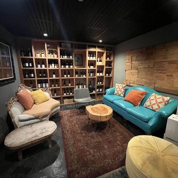 Cantine Winepub - Indoor seating - Wine Bars Near Me - Aptos, California Cantine Winepub - Indoor seating - Wine Bars Near Me - Aptos, California
