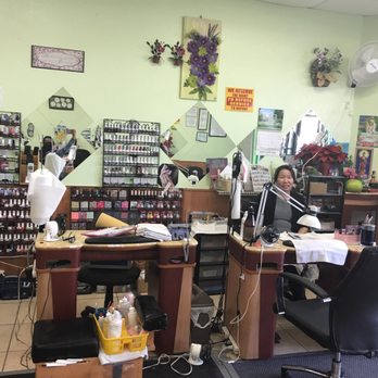 John and Sandy Nails - Nail Salons Near Me - Los Angeles, California
