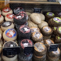 Sapori in Corso - Try the pear Pecorino
