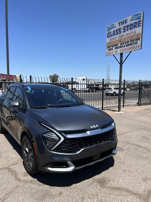 Windshield Replacements - The Glass Store has been providing bi-lingual auto glass services in the Valley for over 20 years. Whether you need a simple repair or a complete replacement, you can trust us to get the job done right. We are proud to offer the largest selection of auto glass in the Phoenix area, including windshields, side windows, and rear windows for all types of vehicles and even mobile services to ensure we can quickly and efficiently get your vehicle back on the road. At The Glass Store, we are committed to providing exceptional customer service and quality workmanship to every customer. Windshield Replacements - The Glass Store has been providing bi-lingual auto glass services in the Valley for over 20 years. Whether you need a simple repair or a complete replacement, you can trust us to get the job done right. We are proud to offer the largest selection of auto glass in the Phoenix area, including windshields, side windows, and rear windows for all types of vehicles and even mobile services to ensure we can quickly and efficiently get your vehicle back on the road. At The Glass Store, we are committed to providing exceptional customer service and quality workmanship to every customer.