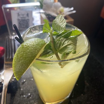Grace's Mandarin - Asian Fusion Near Me - Oxon Hill, Maryland