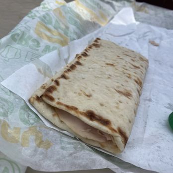 Canada's Wonderland - Flatbread Turkey melt - Amusement Parks Near Me - Vaughan, Ontario