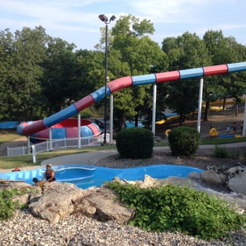 SuperSplash - Water Parks Near Me - Linn Creek, Missouri