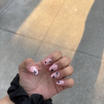 Ivy Nails - What the nail tech gave me. - Nail Salons Near Me - Lynnwood, Washington