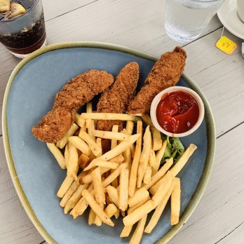 Red Rock Tap and Grill - Kids chicken fingers & fries - Bars Near Me - Red Bank, New Jersey