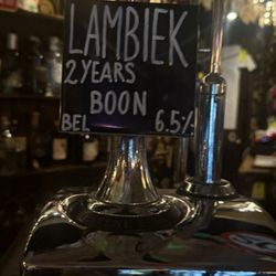 Elfo Pub - 2 year old lambic on cask!