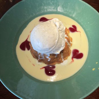 Carlyle - Amazing bread pudding - New American Near Me - Arlington, Virginia