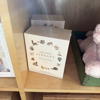 Burro - Beautiful word books with classic illustrations. Even great to have in a room for interior decorations. Of course perfect gift for a baby - Cards & Stationery Near Me - Venice, California