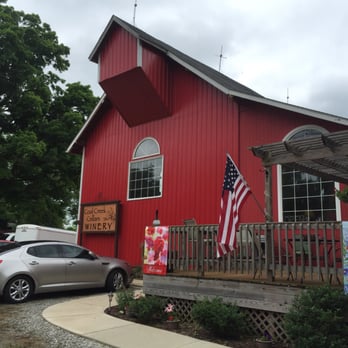Coal Creek Cellars Winery - Wineries Near Me - Crawfordsville, Indiana