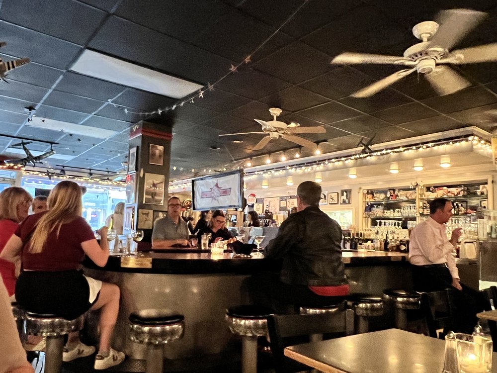 Hayes Barton Café & Dessertery