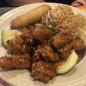 Hunan Village - Crispy chicken with hanan sauce - Chinese Near Me - Conroe, Texas