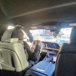 AWG Ambassador - Tony Doeing the BEST Limo driver AWG has on staff.