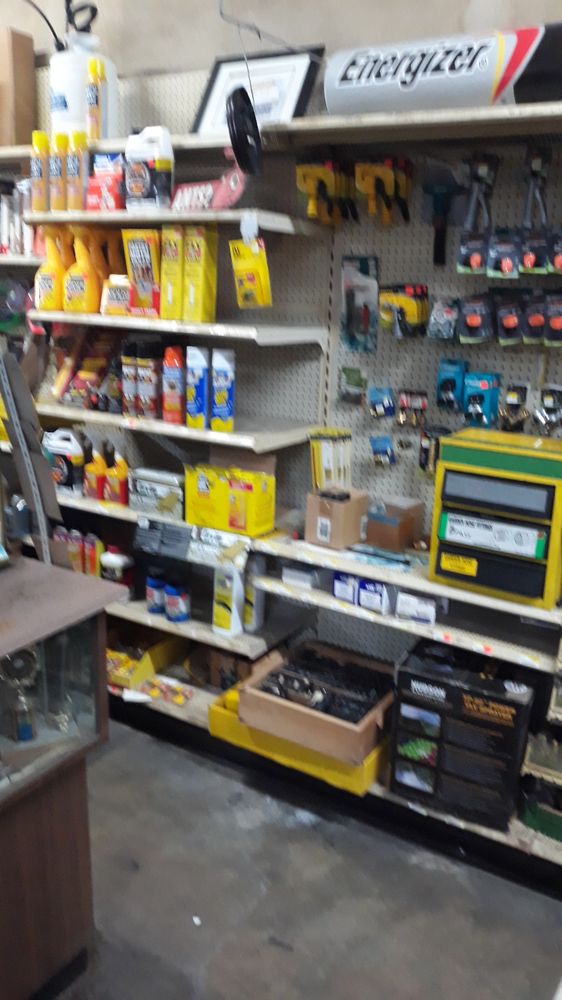 MOODY’S HARDWARE 5213 Gall Blvd, Zephyrhills, Florida Hardware