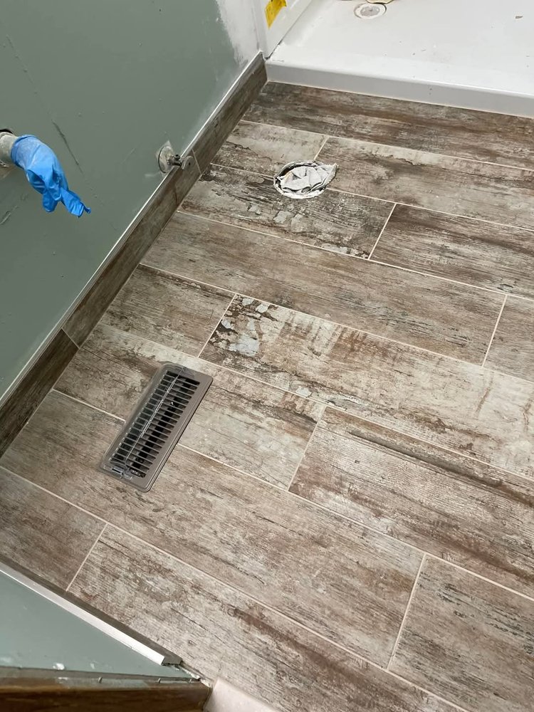 Slide of RC Construction Repair and Remodeling