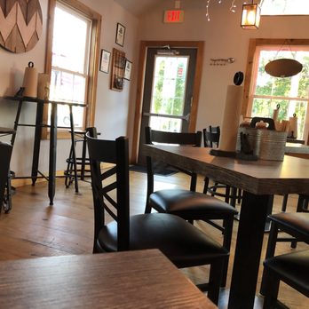 Maple Tree BBQ - Barbeque Near Me - Riverhead, New York