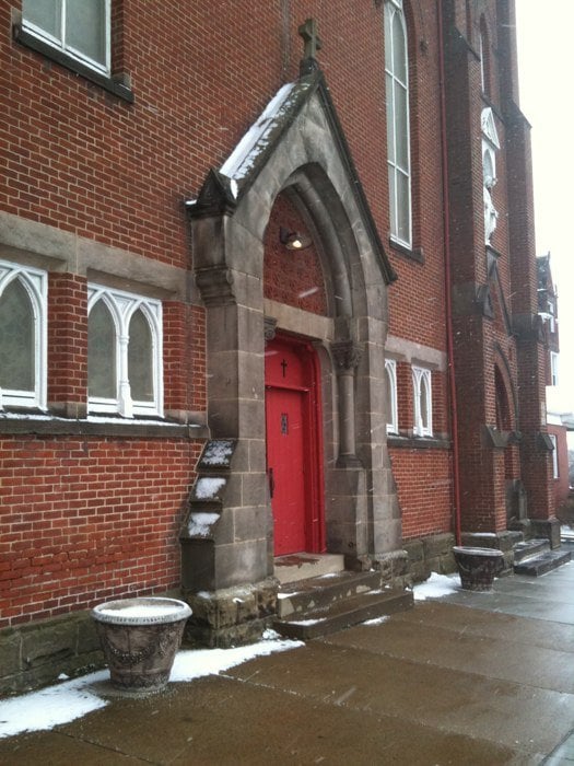 IMMACULATE CONCEPTION CHURCH 811 Oak St, Youngstown, Ohio Phone