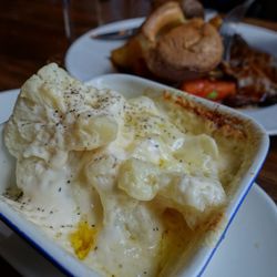 Cauliflower cheese