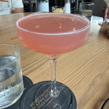 JOEY Uptown - Strawberry lemon drop - New American Near Me - Houston, Texas JOEY Uptown - Strawberry lemon drop - New American Near Me - Houston, Texas