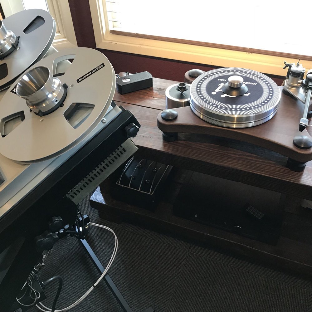 Gig Harbor Audio - Home Theatre Installation Near Me - Gig Harbor, Washington Gig Harbor Audio - Home Theatre Installation Near Me - Gig Harbor, Washington