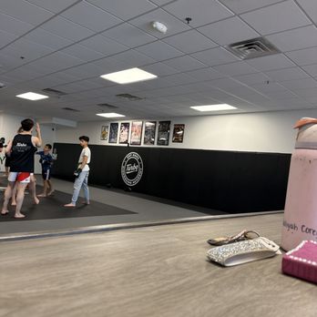1. Turbo Kickboxing Academy