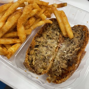 World Famous - All Philly Cheese Steak Eggroll - Food Trucks Near Me - Hollywood, Florida