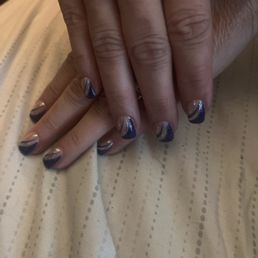 nails
