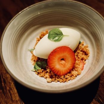 Boka - Strawberry shortcake - New American Near Me - Chicago, Illinois Boka - Strawberry shortcake - New American Near Me - Chicago, Illinois