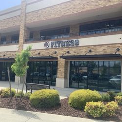 Lincoln Fitness - Business front: