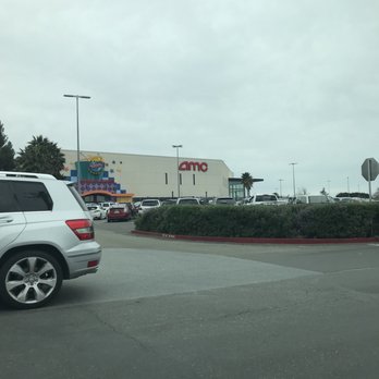 AMC NewPark 12 - Cinema Near Me - Newark, California