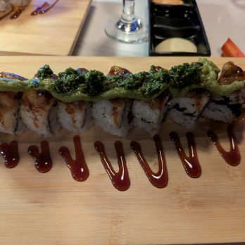 Taino Restaurant - Roll - Asian Fusion Near Me - Worcester, Massachusetts