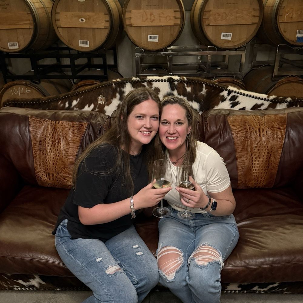 Slate Theory Winery - Wine Tasting Room Near Me - Fredericksburg, Texas