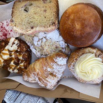 Bonrue Bakery - Strawberry Rhubarb coffee cake, blondie, croissant, cream cheese danish, kouign amann, almond croissant, caramel [something] - Bakeries Near Me - St George, Utah