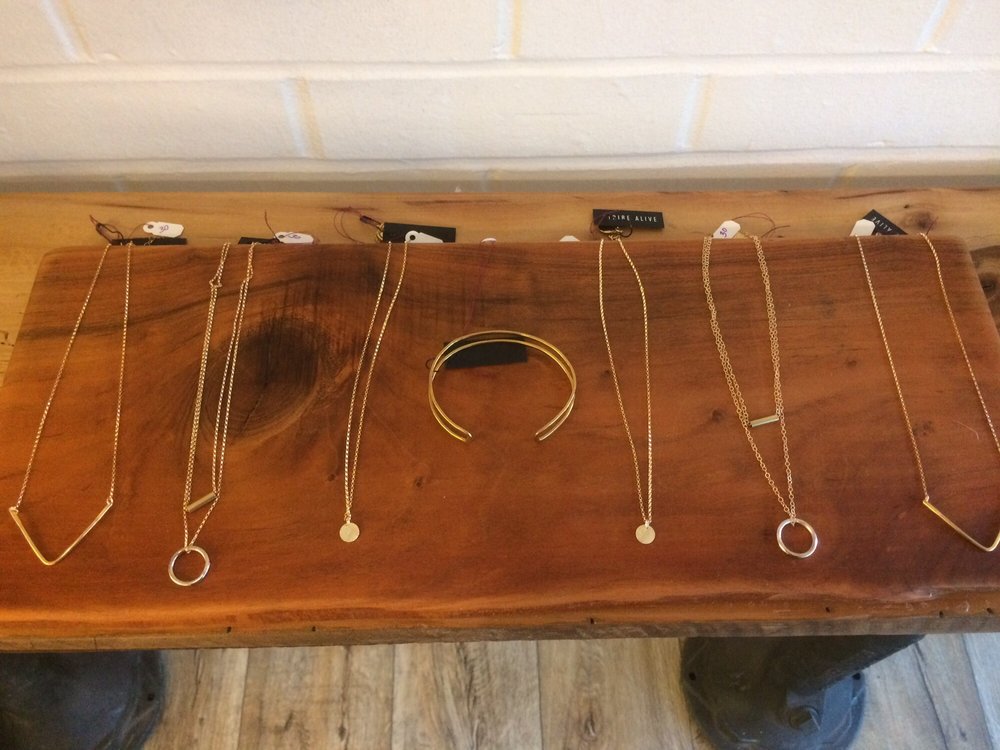 ONE THREAD Updated September 2024 1516 NW 13th St, Gainesville