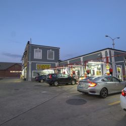 Prestige Car Wash & Gas - Brockton