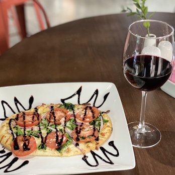 Cafe & Lounge Italiano - Flatbread Margherita Pizza - Cafes Near Me - Moab, Utah Cafe & Lounge Italiano - Flatbread Margherita Pizza - Cafes Near Me - Moab, Utah